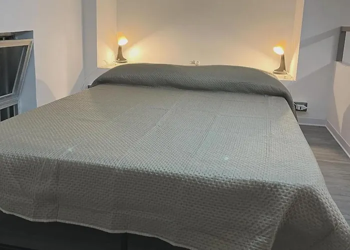 アパート La Perla Di Elena ジャルディーニ・ナクソス