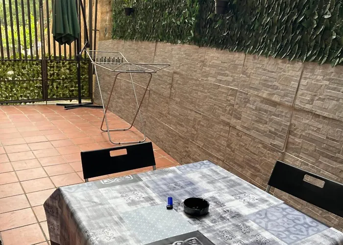 La Perla Di Elena Apartment *